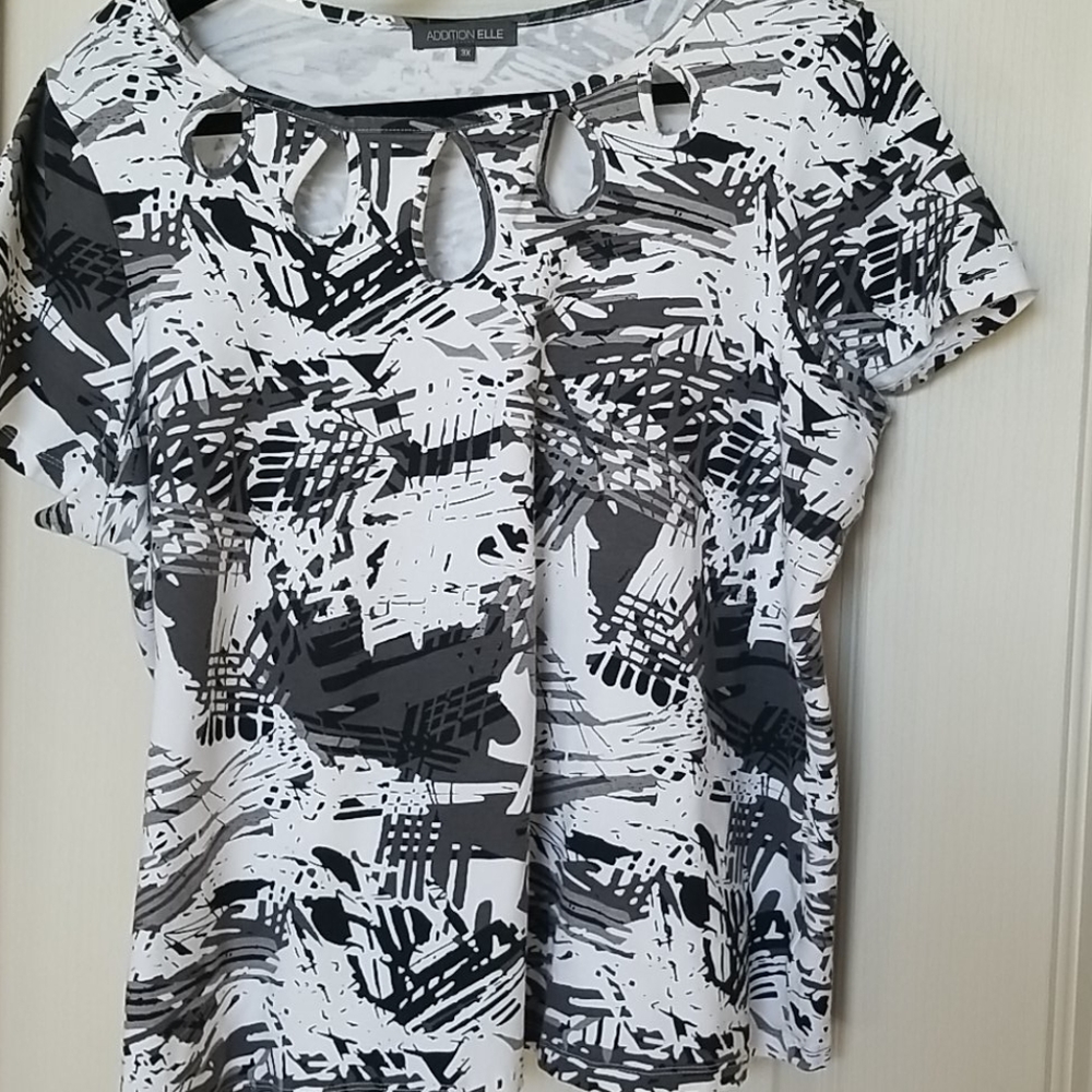 Black and white t-shirt, 3x